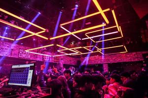 Treuils de levage Orbisfly <span class=keywords><strong>DMX</strong></span> 3D Tube Hoist Kinetic Lights utilisés pour les concerts, les théâtres, l'éclairage de scène - Product Image 5