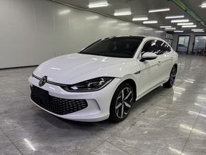 Lamando Lingdu L 280TSI DSG Spicy Edition 2023 Blanc, <span class=keywords><strong>Voiture</strong></span> d'occasion avec 40 000 kilomètres, Euro VI, 100-150 ch - Product Image 2