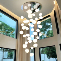 Lampe d'escalier en boule d'oeuf d'oie en acrylique élégante pour les espaces de la maison moderne Lustres modernes Pendentifs lumineux