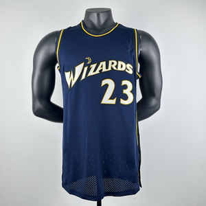 Kişiselleştirilmiş Logolu Erkek Basketbol Forması Hızlı Kuruyan Nem Emici Kolsuz Atlet Yaz Sezonu Spor Malzemeleri Süblimasyon Tekniği - Product Image 1