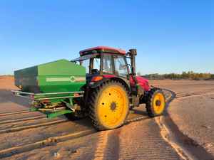 Épandeur d'<span class=keywords><strong>engrais</strong></span> d'équipement agricole pour machine agricole professionnelle de gestion des cultures - Product Image 2