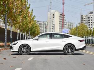 Buen <span class=keywords><strong>Precio</strong></span> <span class=keywords><strong>MG7</strong></span> 1.5T DCT Edición Lujo, Auto a Gasolina, 5 Puertas, 5 Asientos, Sedán Compacto, 1.5L, Emisiones Bajas, Listo para Enviar - Product Image 4