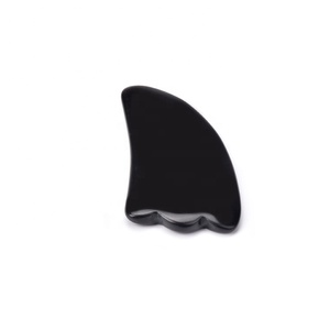 Mushang Skincare Gesichts massage gerät mit Box Horn Shaped Black Obsidian Gua Sha Stone - Product Image 4