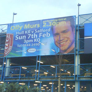 Pancarta de vinilo de red gigante Pancarta de vinilo de red reutilizable permeable al viento para envoltura de barrera - Product Image 5