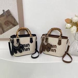Xách tay Phong cách nước ngoài phong cách Ins vai chéo Túi tre giỏ xô Tote với logo du lịch túi xách - Product Image 3