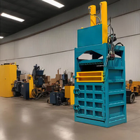 Presse verticale haute capacité pour bouteilles PET et carton, compacteur de déchets hydraulique entièrement automatique