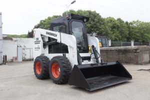 Chargeurs d'excavatrices de marque Sinomach Changlin, chargeurs à roues de type EPA CE, chargeurs à chenilles à vendre - Product Image 3