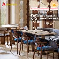 Ensemble de meubles de restaurant sur mesure de luxe, table ronde et chaises, meubles en bois pour hôtel, tables et chaises de restaurant haut de gamme