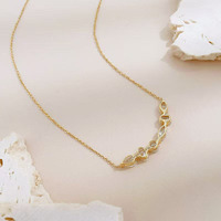 Collana con Pendente in Oro Giallo 18K con Diamante Coltivato in Laboratorio, Irregolare, Misto, Unico, Stratificato, Regolabile, Gioiello Raffinato da Donna, Ciondolo Delicato