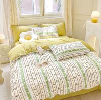 Ensemble de draps de lit imprimés à motif de petites fleurs en ballot pour lit
