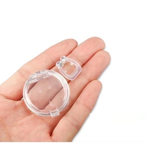 Pince-nez respiratoire magnétique étanche en <span class=keywords><strong>silicone</strong></span> transparent Nez avec aimant pour arrêter le ronflement