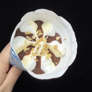 Cônes de crème glacée molle à prix de gros, haute qualité, saveurs personnalisées, crème glacée vanille pour les fêtes - Product Image 1