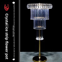 Style moderne nouveau cristal glace Bar porte-fleurs pour salle de mariage Table décoration lieu Arrangement accessoires pour lieu de mariage