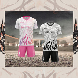 Camiseta de Fútbol de Club Barata de China, Uniforme de Fútbol con Diseños Nuevos Personalizados con Logotipo, 100% Poliéster, Cuello Redondo, Manga Corta, Secado Rápido - Product Image 3