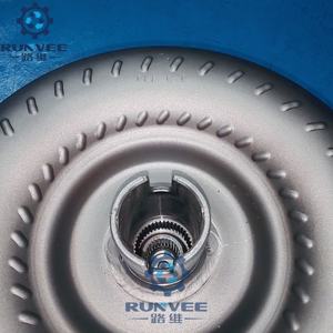 RUNVEE al por mayor remanufacturado 6HP-26 convertidor de par de transmisión 24407557757 para BMW <span class=keywords><strong>2004</strong></span>-2008 E83 X3 F85 H85 <span class=keywords><strong>530D</strong></span> 3,0 T - Product Image 3
