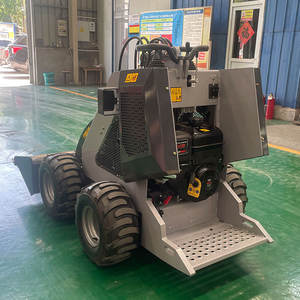 Chargeuse compacte électrique sur roues EPA Tier 4 pour la <span class=keywords><strong>location</strong></span>, modèle 320, avec godet 4-en-1, engin de construction - Product Image 6