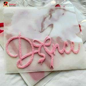 Neue, individuell gestaltbare Chenille-Flausch-Puff-DTF-Transfer-Fellbuchstaben-Aufbügelpatches für Kinderkleidung und T-Shirts - Product Image 1