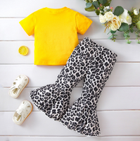 2 stks/set Zomer Katoenen Kleding Dragen Kinderen Korte Mouw Letter Print Top Uitlopende Broek Pak voor Meisjes Kinderkleding