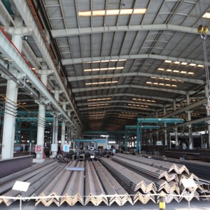 Build Steel Warehouse Engineered for High Large Span Steel House Proof Prefab Steel Structure With <strong>Crane</strong> - Product Image 1