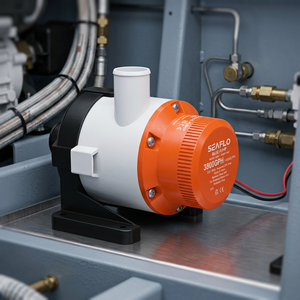 Pompe marine 12V 3800 GPH en plastique orange et blanc avec tête de refoulement de 12 pieds pour usage nautique - Product Image 2