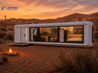 Maison capsule spatiale ignifuge et étanche avec panneaux ignifuges pour villa en pleine campagne