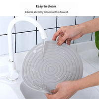 OEM Tapis de table rond classique antidérapant résistant à la chaleur en silicone de 18 cm, écologique, durable, réutilisable, ensemble de dîner pour enfants