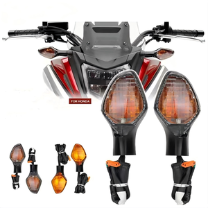 Lampadina Alogena SAVAGE E4 12V per Indicatori di Direzione - Compatibile con <span class=keywords><strong>NC700</strong></span>/CB400 - Lampadina e Paralume Nero/Giallo Trasparente - Product Image 2