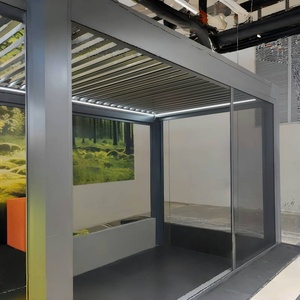 Puerta de pantalla retráctil de cadena de viento a prueba de tormentas de diseño moderno para áreas propensas a tormentas - Product Image 6