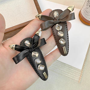 Clip BB à la mode avec nœud et strass, clip latéral élégant pour femmes, accessoires pour cheveux - Product Image 3