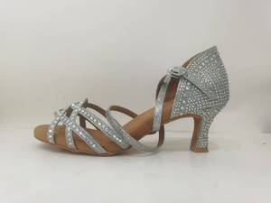 Diamant Latin Chaussures De <span class=keywords><strong>Danse</strong></span> À Talons Bas Femmes Mode Salsa Rumba Chaussures Pour La <span class=keywords><strong>Danse</strong></span> - Product Image 3