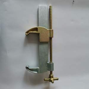 Abrazaderas de Panel Ajustables Industriales Galvanizadas de Alta Resistencia para Andamios, Construcción de Edificios y Uso en Exteriores - Product Image 3