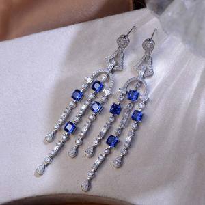 Pendientes de Moda para Mujer con Zafiro Sintético Cosín de All Fashion Lab, Venta al por Mayor - Product Image 2