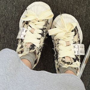 2025 Guangzhou Deconstruction Brand Baskets Tendance Printemps-Été Polyvalentes pour Hommes et Femmes, Chaussures de Marche à Semelle Épaisse - Product Image 2