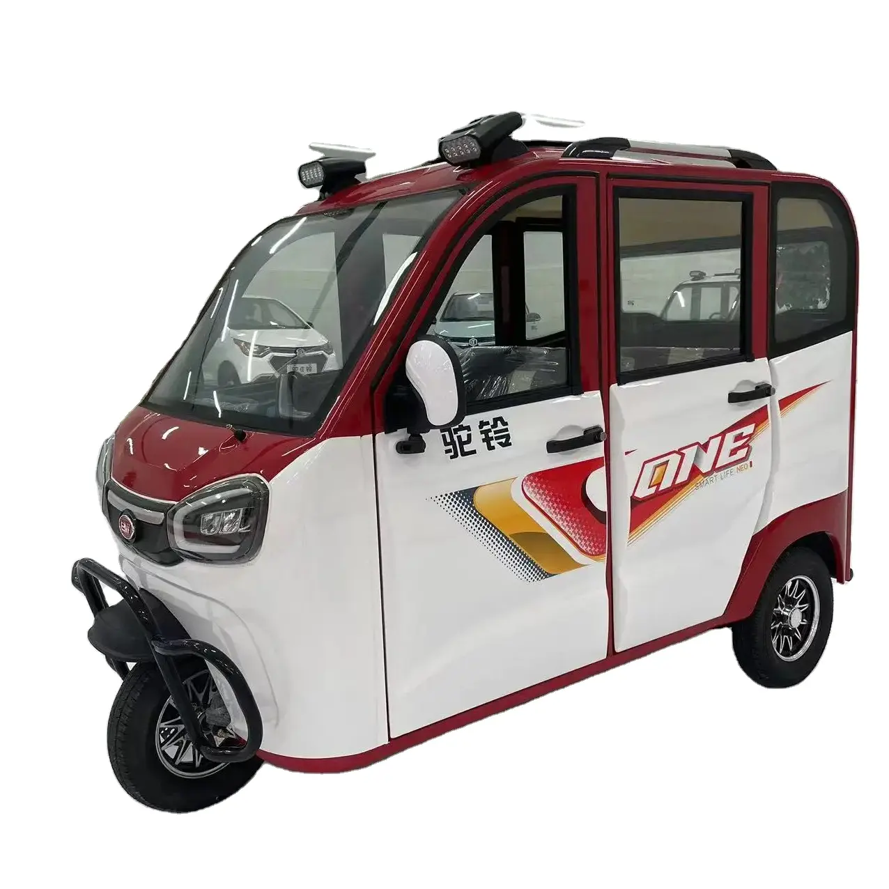 大人のための助手席/貨物三輪車で囲まれたドライブキャビン/電動スクーターを備えた3輪電動オートバイ車