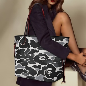 <span class=keywords><strong>Sac</strong></span> fourre-tout <span class=keywords><strong>tendance</strong></span> en PU imprimé camouflage <span class=keywords><strong>vert</strong></span> pour femme, 2 pièces, avec poche zippée, pour le 250e anniversaire de l'indépendance des États-Unis - Product Image 4
