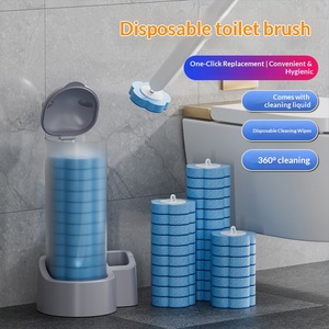 Brosse de toilette en plastique avec long manche, support mural et tête de brosse en forme d'ours - Product Image 2