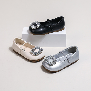 Primavera 2024, zapatos <span class=keywords><strong>de</strong></span> <span class=keywords><strong>Ballet</strong></span> con temperamento francés para niñas, nuevas sandalias planas pequeñas <span class=keywords><strong>de</strong></span> <span class=keywords><strong>cuero</strong></span> sin cordones, zapatos individuales <span class=keywords><strong>de</strong></span> suela blanda con diamantes <span class=keywords><strong>de</strong></span> imitación - Product Image 3