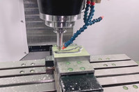 Centre d'usinage vertical VMC à 3 axes haute vitesse V8