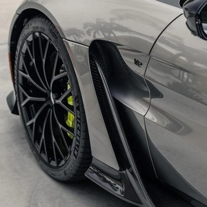 Kit carrosserie large complet incluant système d'échappement, pare-chocs avant en fibre de carbone et pièces d'aile arrière pour <span class=keywords><strong>Aston</strong></span> <span class=keywords><strong>Martin</strong></span> V12 Vantage - Product Image 6