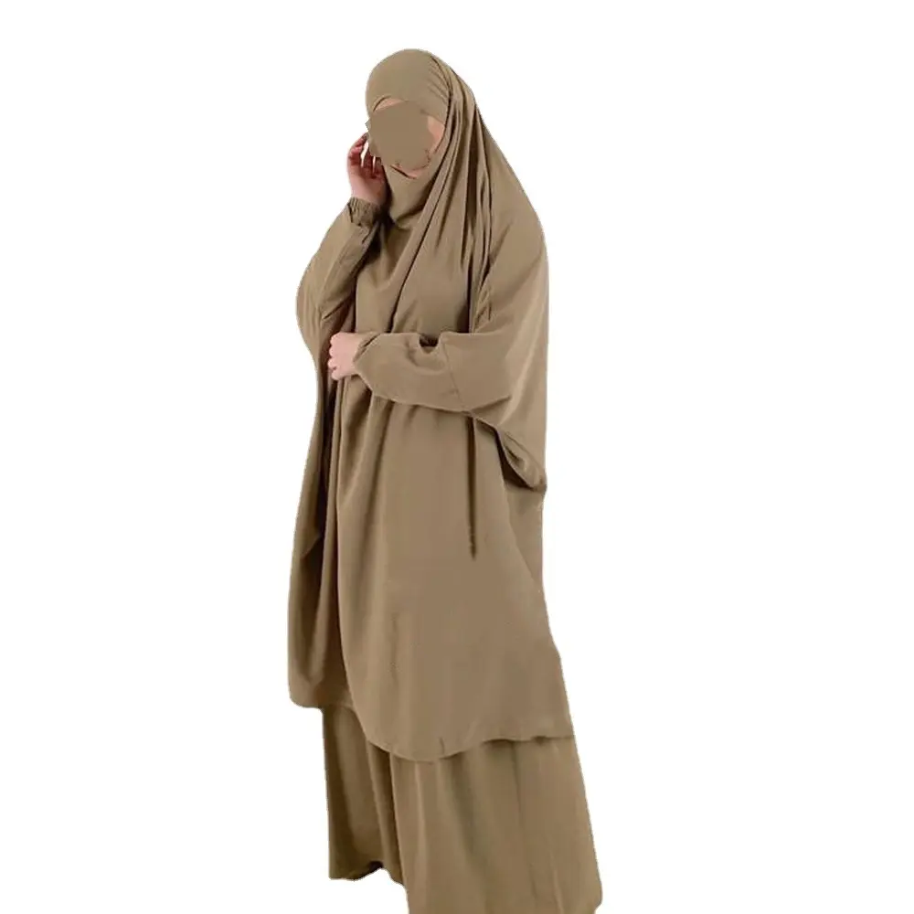 Vêtements et accessoires musulmans traditionnels jilbab français jilbab bourgogne khimar niqab burqa jilbab deux pièces