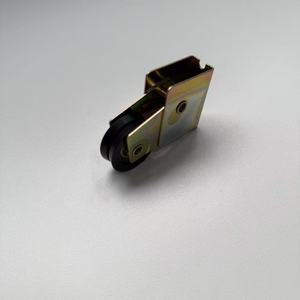 Ruedas de nailon de Material de hierro, rodillos de polea de plástico de hierro único ajustables de una sola rueda, empujar y tirar suavemente sin resistencia - Product Image 1