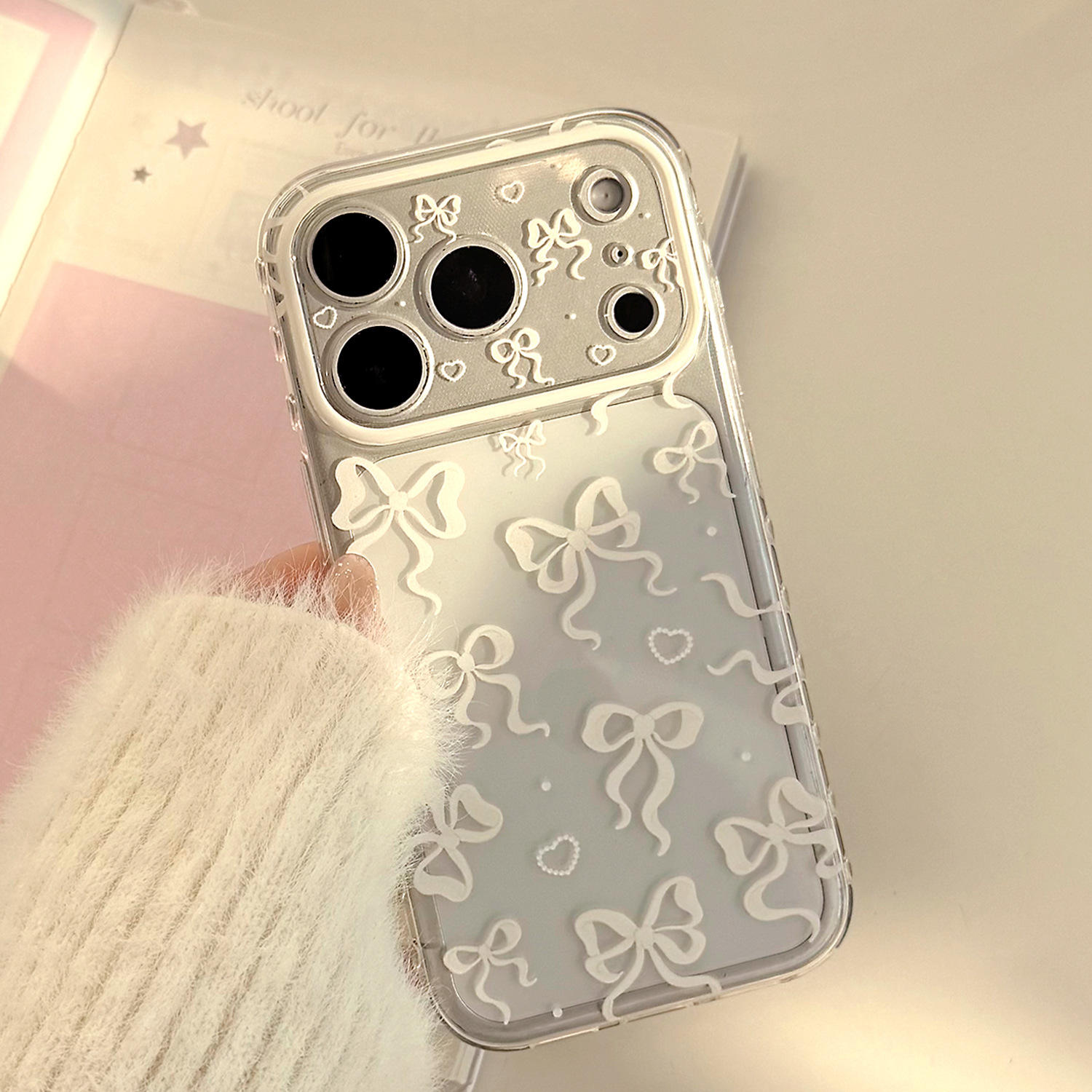 Nudo de perla de punto blanco transparente [Capa superior]