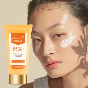 Korean Sunscreen in Bar Sulfate-free UV Protection & Brightening and Aloe Vera & Vitamin C Oil free Sunscreen