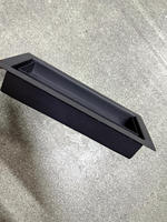 Grille de ventilation linéaire en acier avec insert en forme de tuile, cadre noir moderne et minimaliste, pièces de système CVC de qualité supérieure pour salon