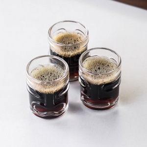 1.5oz Cute Bar Spirit Glass Cup Gobelet en verre transparent empilable Mini Tiki Shot Glasses - Product Image 5