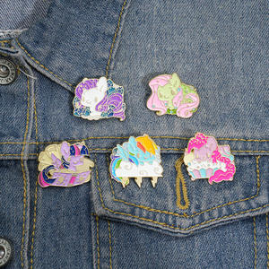Keluaran baru Film kartun Anime kuda kecil pony pin kelepak lembut lencana logam Pin Enamel pakaian bros paduan pin kerah - Product Image 4