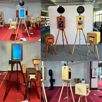 Soporte de Madera de Doble Cara para Cabina de Fotos con Estuche de Transporte y Sistema de Audio Bluetooth Premium Compatible con iPad y Cámaras DSLR