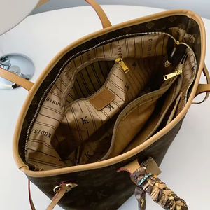 Sac fourre-tout en cuir PU de luxe vintage floral 2025, grand format, imperméable, antivol, pour l'été - Product Image 2