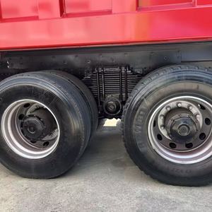 Camion benne diesel Shacman F3000 8x4 380 CV d'occasion, robuste pour le transport de chantier, avec une puissance et une stabilité élevées - Product Image 6