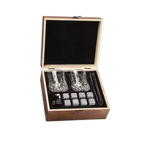 Ensemble de whisky en <span class=keywords><strong>cristal</strong></span> <span class=keywords><strong>à</strong></span> l'ancienne avec logo personnalisé Cocktail transparent moderne réutilisable pour la liqueur de <span class=keywords><strong>cognac</strong></span> - Product Image 4